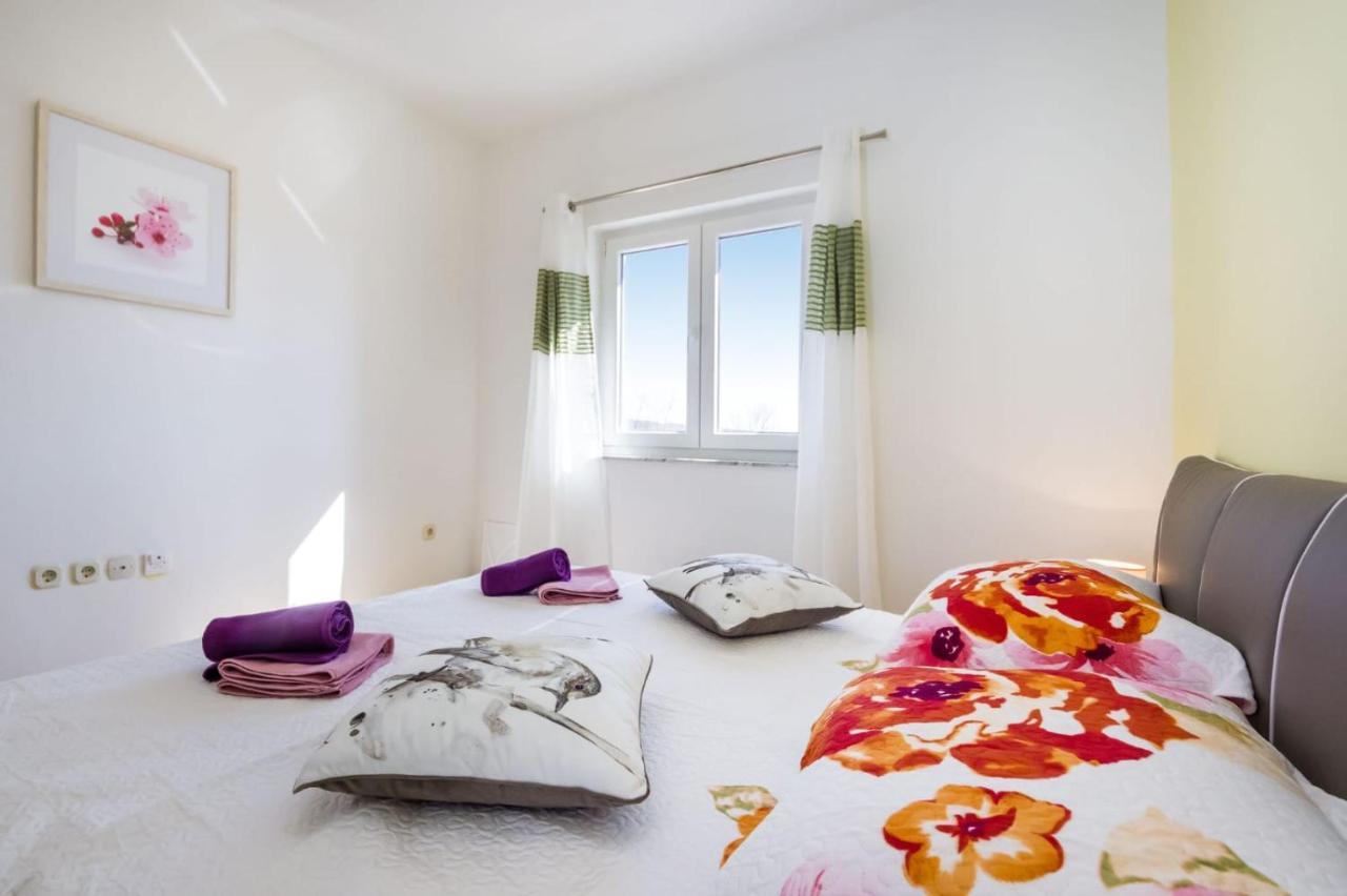 Kuca Za Odmor Danijela Villa Slivnica Exteriör bild