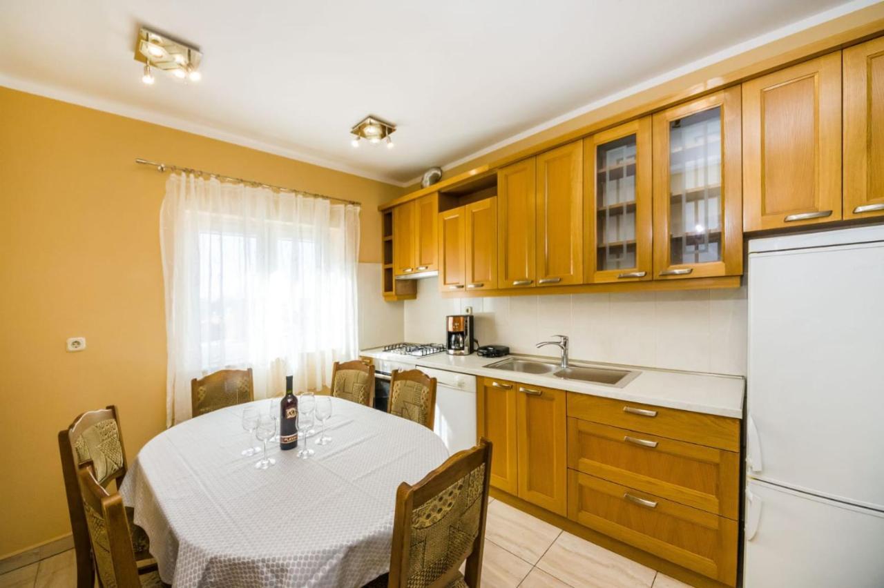 Kuca Za Odmor Danijela Villa Slivnica Exteriör bild